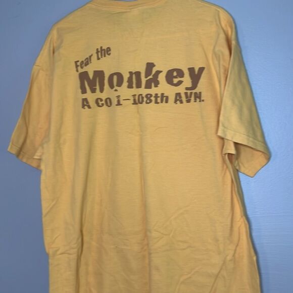 Vintage flying monkey men’s short sleeve shirt - Picture 7 of 8